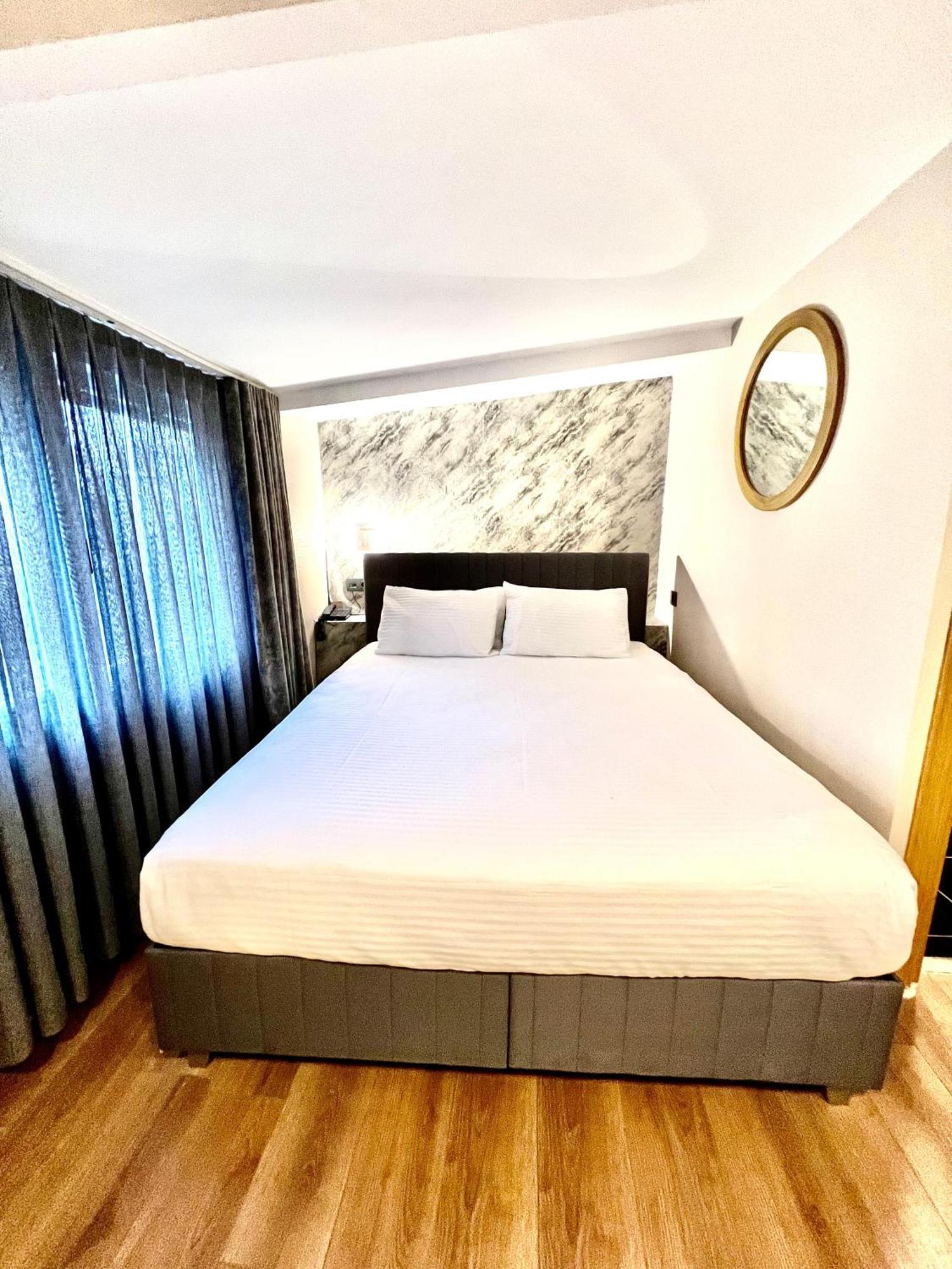 Reexe Istanbul Hotel Buitenkant foto